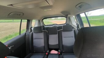 Mazda 5 2.0 benzín 107Kw - 12