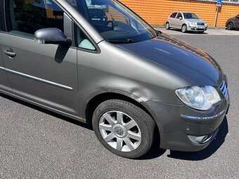 Volkswagen Touran 1.9 tdi 77kw - 12