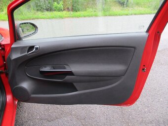 OPEL CORSA - 1.4 , nové STK - 12