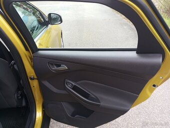 Ford Focus Titánium 1.6TDCI,85kw,rv-2011,najeto 207634km. - 12