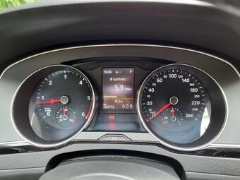 Volkswagen Passat 2.0 TDi DSG NAVIGACE - 12
