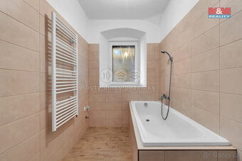 Prodej bytu 3+kk, 76 m², Miletín, ul. Komenského - 12