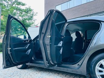 Mazda 3 2.0i BENZÍN AUTOMAT VÝHŘEV TAŽNÉ SENZORY - 12