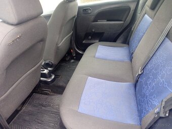 Ford Fiesta 1.3i Nová STK - 12