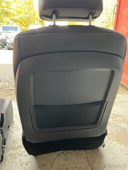 Sedačky Hyundai i30 5dv Hatchback (FD) - 12