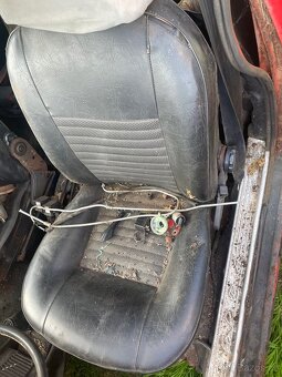 Škoda 110R vc starých dokladů a motoru. Knížka - 12