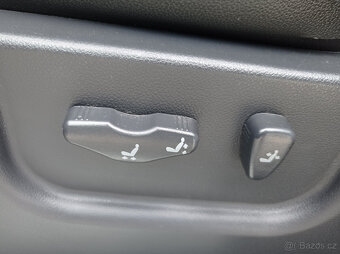 Renault Koleos 2.0 dCi/4x4/1Maj/Výhřev/Navi - 12