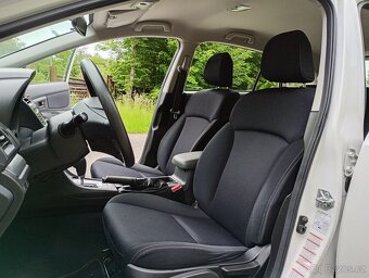 SUBARU XV 1.6i, 1.MAJITELKA, 104000 KM. - 12