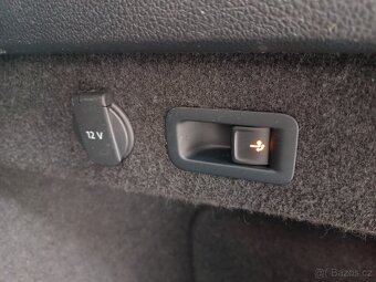 VW Passat B8 Variant GTE 1.4TSI 150kW DSG R-Line kam360° DCC - 12