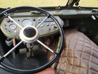 Tatra 805 - 12