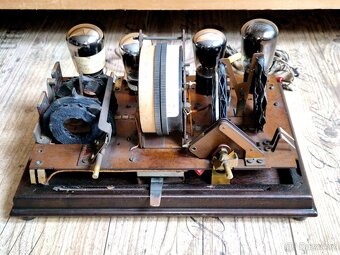 Starožitné rádio Telefunken 4A, rok 1928, Německo - 12