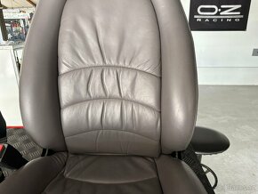 Prodám Porsche sedačky na 993 - 12