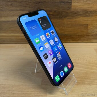iPhone 14 256GB černý (12 měsíců záruka) - 12