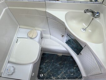 Karavan HOME-CAR – BATERIE – PŘEDSTAN – NOSIČ KOL - 12