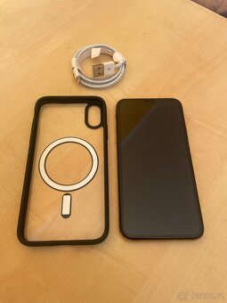 Iphone xs - 12
