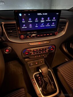 Kia Cee´d SW, SW TOP 1,5 T-GDI AUT + TAŽNÉ - 12