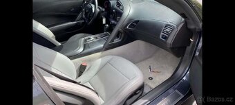 Chevrolet Corvette C7 Targa strecha luxusni stav - 12