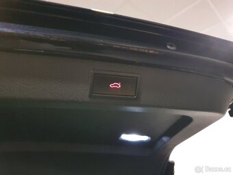 Škoda Superb 3 iV Combi TSI 160kW Sport - záruka Autodraft - 12