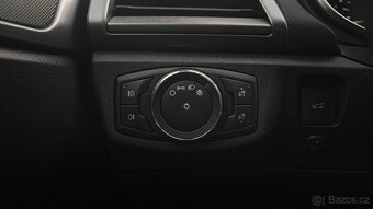 Ford Mondeo, 2,0/132kW CarPlay Kamera ČR - 12