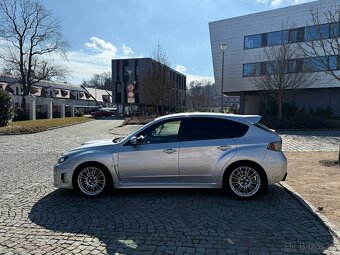 Subaru Impreza WRX STI - 12