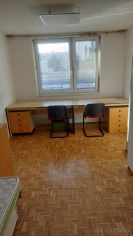 Pronájem byt pro studenty 2+1 zařízený (66,0 m2), Zlín - 12