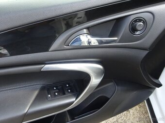 Opel Insignia 2,0 CDTI-OPC LINE - 12