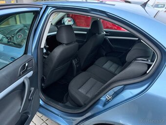 Škoda Octavia 1.4 TSI 90kW AMBIENTE TOP STAV - 12