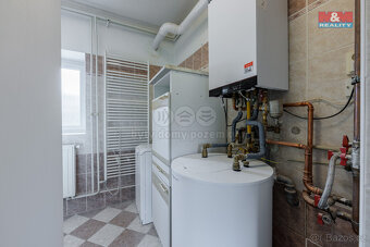 Prodej rodinného domu, 182 m², Karlovy Vary, ul. Na Stezce - 12