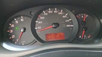 Prodám Renault Master 9 míst najeto 100 tisíc km - 12