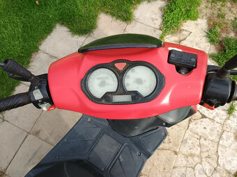 Moto Benzhou - 12