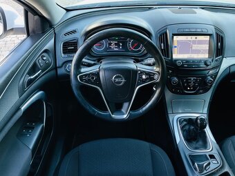 Opel Insignia 2.0CDTI 103kW MANUÁL LED NAVI VÝHŘEV SERVISKA - 12
