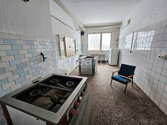 Prodej výrobních a skladovacích prostor, Pohledec - 12