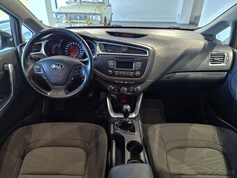 Kia Ceed 1.6 GDI 99KW Kombi Benzín TAŽNÉ Handsfree - 12