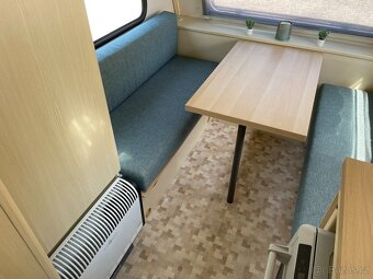 Obytný přívěs Knaus po kompletní rekonstrukci - 12