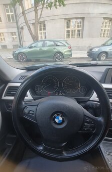 BMW 318 d - 12