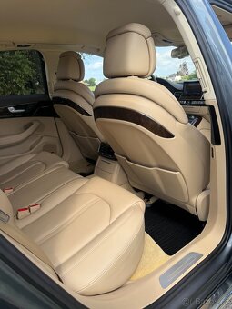 Audi A8 - 12