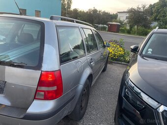 Golf 1.9 TDI na přihlášení - 12