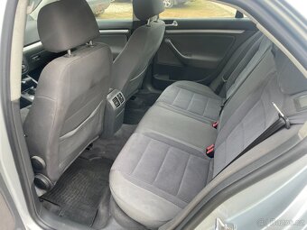 Volkswagen Jetta 1.9TDI 77kw DSG bez DPF - 12