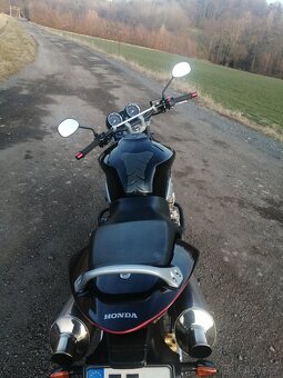 Honda hornet - 12