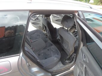 Citroën C5 2.0 HDi kombi prav. servis - 12