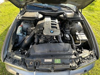 BMW 530d Touring (E39) FL – 142 kW, automat, bez koroze (IT) - 12