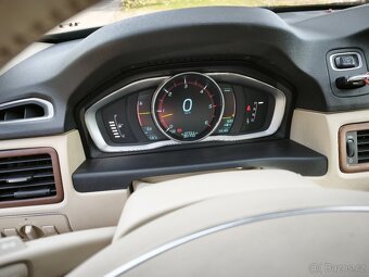 Volvo XC70 2.4 disel 159kw AWD - 12