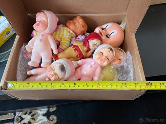 Velká sbírka starožitných panenek - 12