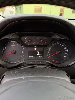 Opel Crossland 1,2 - 12