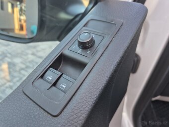 VW Transporter T6 2.0 TDi 84kw 2018 ZÁRUKA - 12
