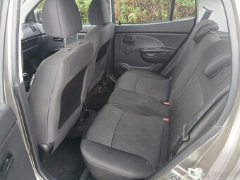 Kia Picanto 1.1i MÁLO NAJETO serviska - 12