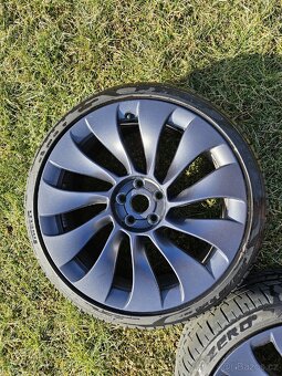 20" letní kola Überturbine Tesla model 3 - 12