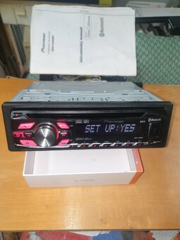 Autorádio Pioneer DEH - 4400 BT - 12