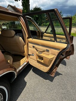 Chevrolet Caprice Classic Wagon - 12