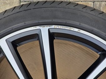 originál AUDI Q5 Avius 8,5x21" 5x112 ET34 s pneu 255/40 R21 - 12